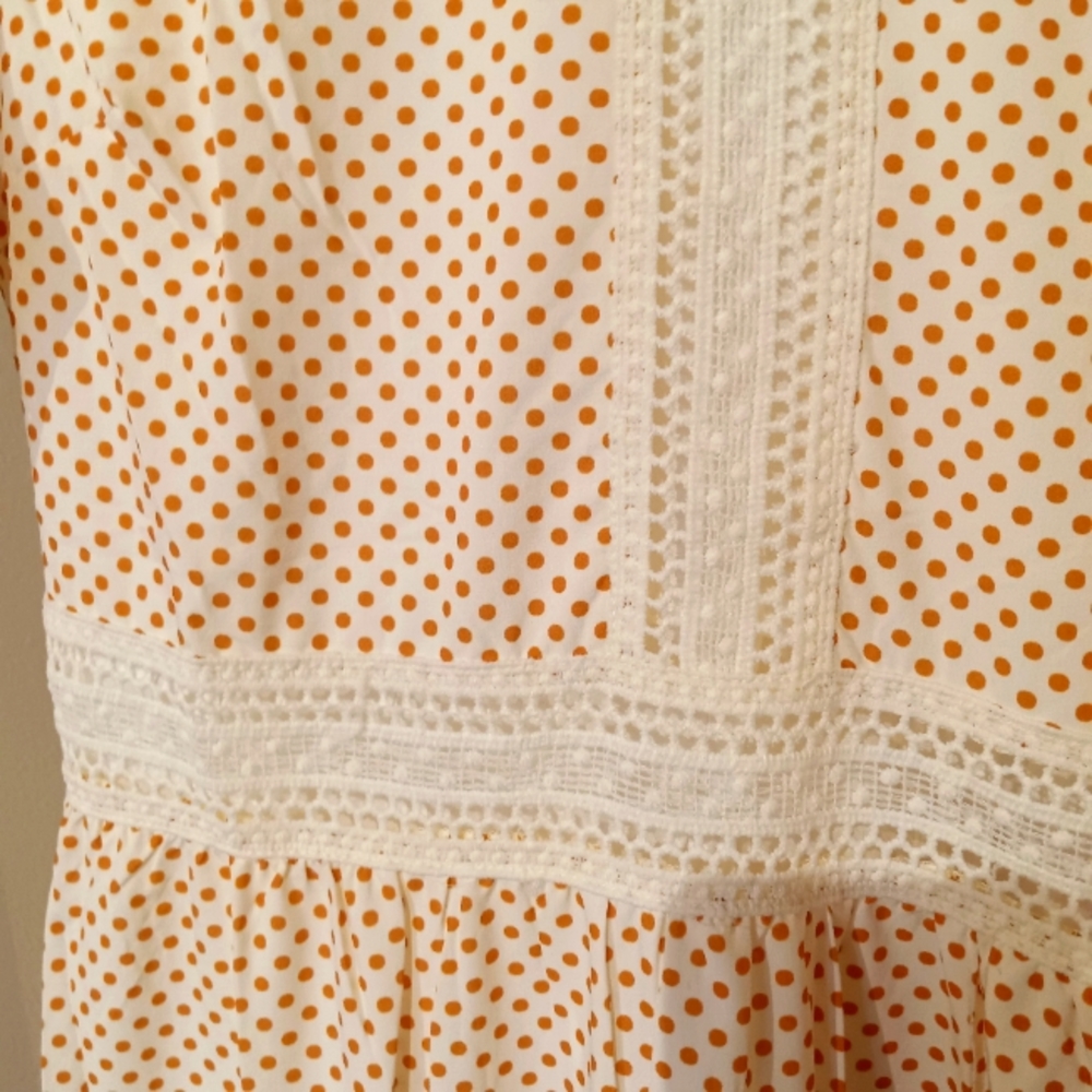 Dress - Picture 4 of 4